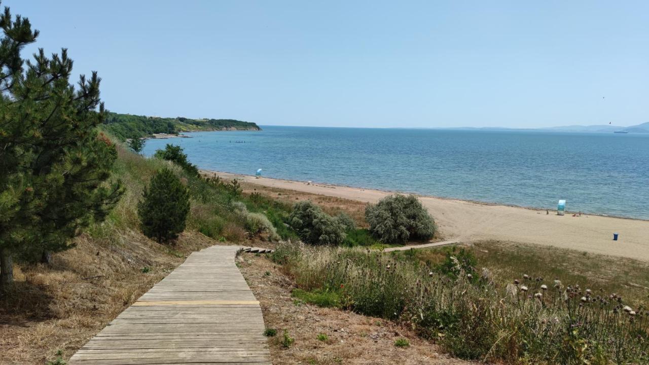Day Dream Apartment Burgas Exterior photo